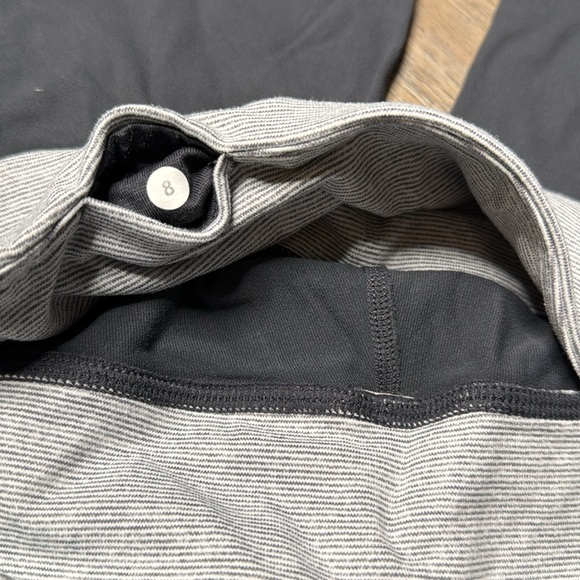 LULULEMON | Gather & Grow Crop size 8 - Picture 5 of 5